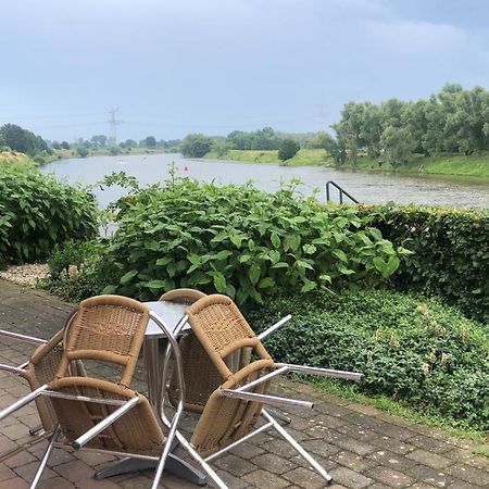 Thuiskomen, Genieten Aan Het Water Maaseik Eksteriør bilde